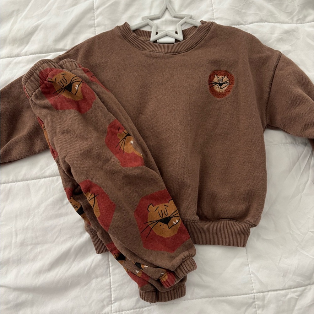 Zara lion matching set 2T